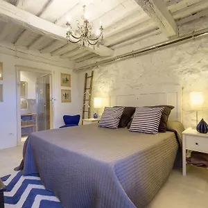 The Retreat A Romantic Bedroom In Maremma Cana